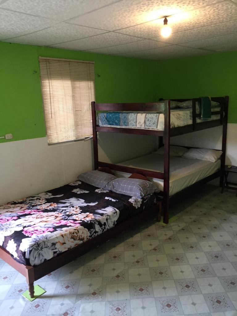 Hostal Camping Beach ซาลีนาส ภายนอก รูปภาพ