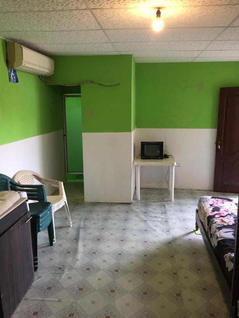 Hostal Camping Beach ซาลีนาส ภายนอก รูปภาพ